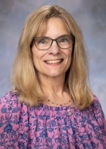Headshot of Shelly Morvay