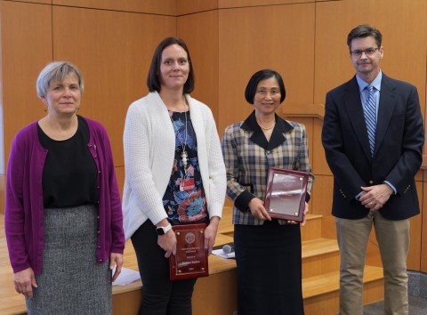 Drs. Buelow and Ren receiving the Laboratory Research Staff Awards