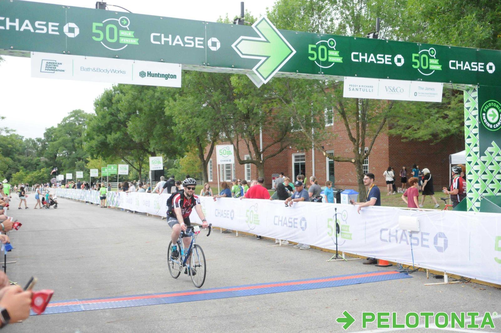 eric eisenmen crossing finish line