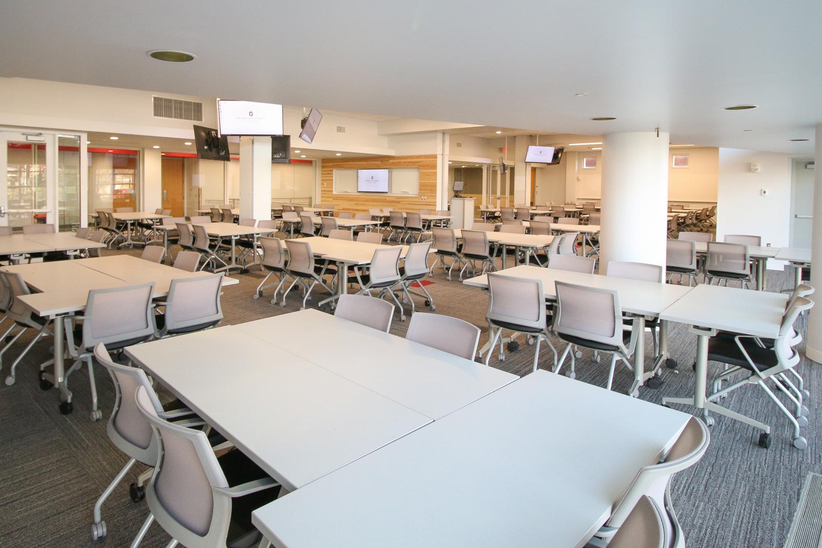 photo of empty classroom
