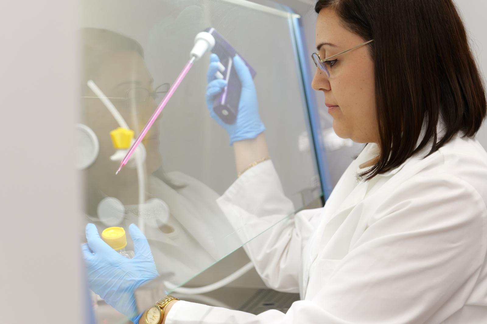 Dr. Anabtawi working at a fume hood
