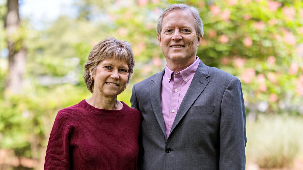 Anne and Tom Burns (Photo by Melissa Lyttle)