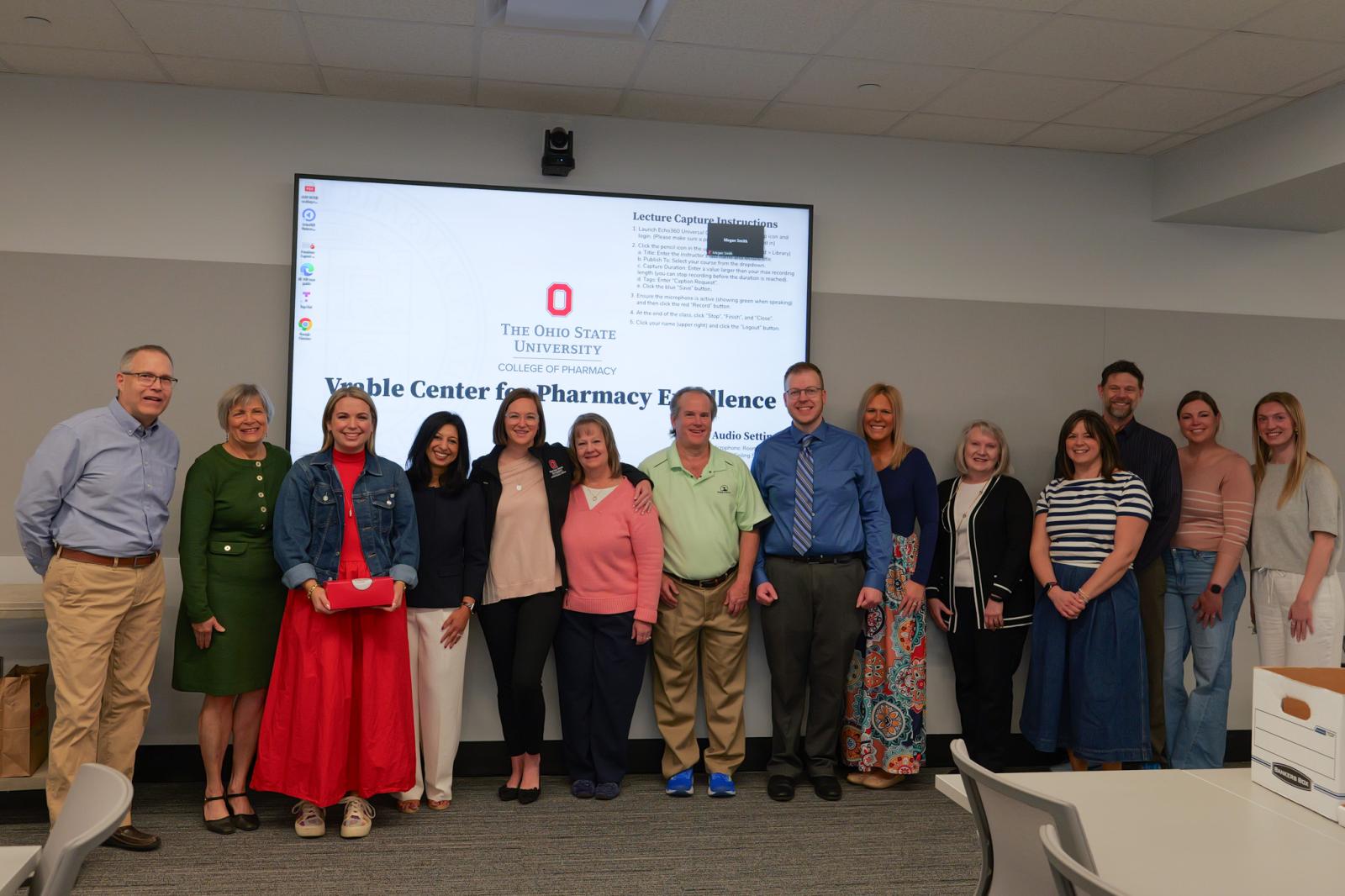 Group photo with faculty 