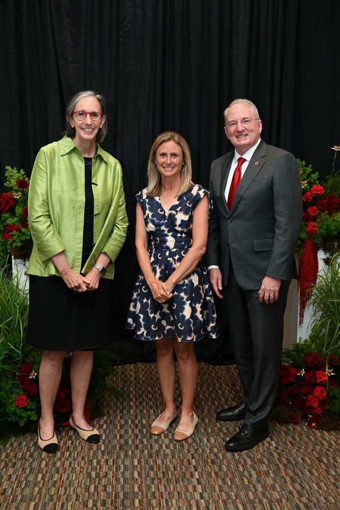 Dr. Henslee and a man and woman