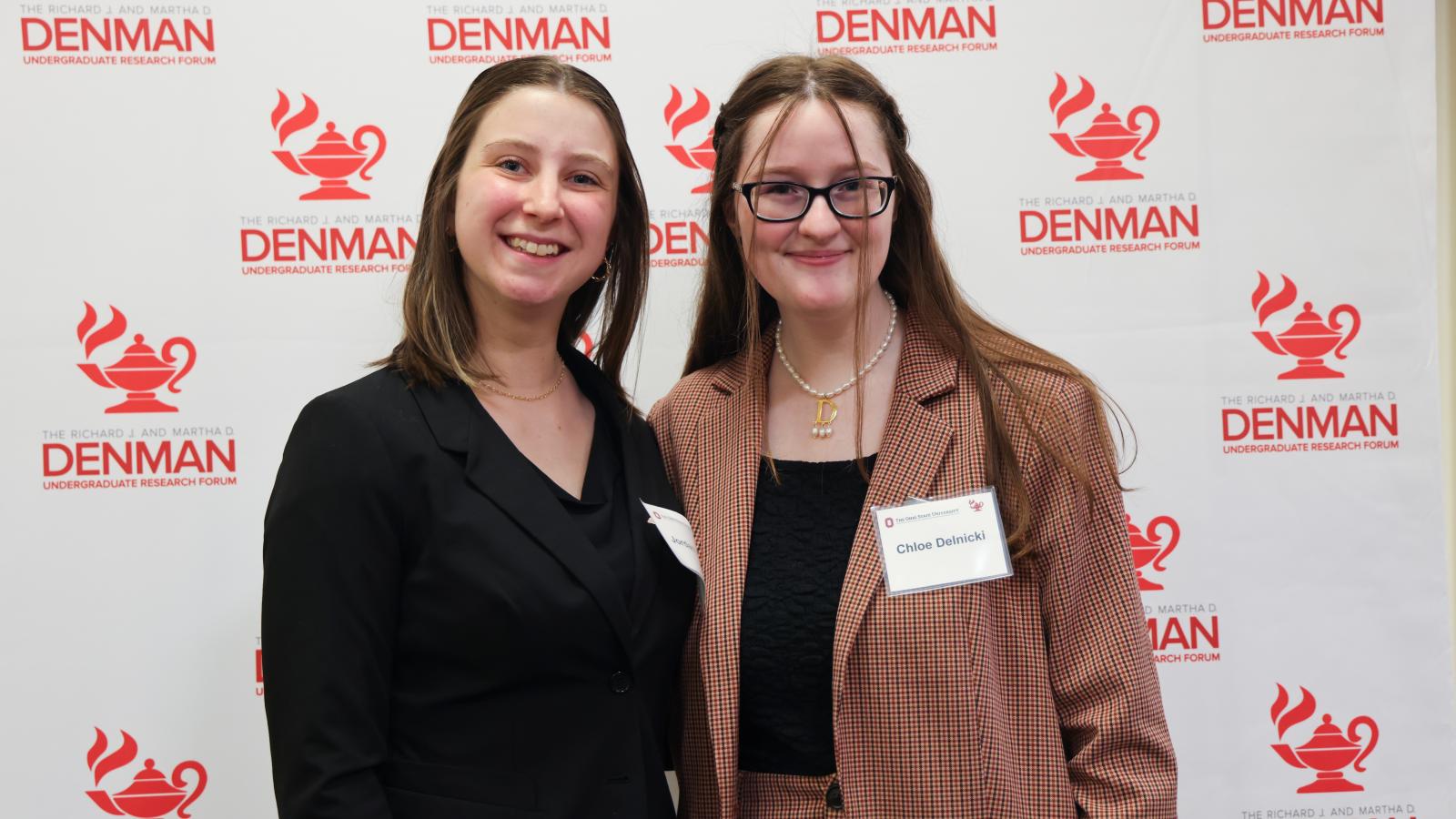 Delnicki and fellow undergraduate researcher