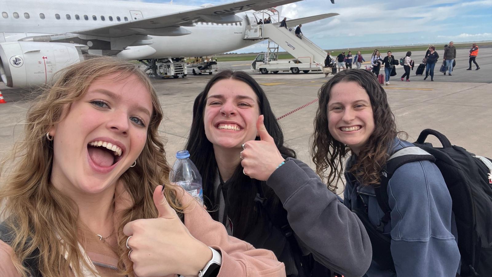 Students landing in France