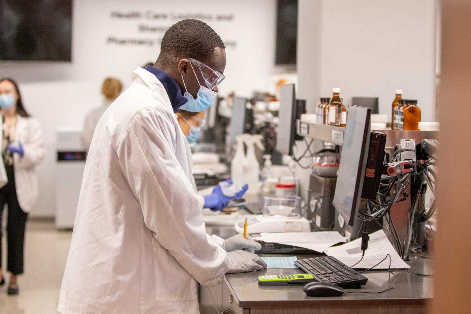 Student working in Pharmacy Skills Lab